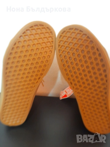 Удобни мъжки спортни обувки Vans UA SK8 HI естествена кожа отговарящи на размер 41 _26.5 , снимка 4 - Спортни обувки - 53404020