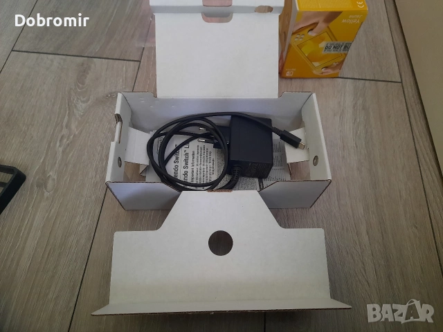 Nintendo Switch Lite Жълто, снимка 4 - Nintendo конзоли - 53317554