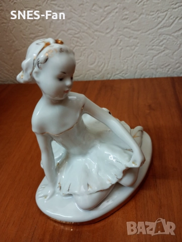 Порцеланова фигурка, снимка 6 - Статуетки - 51697058