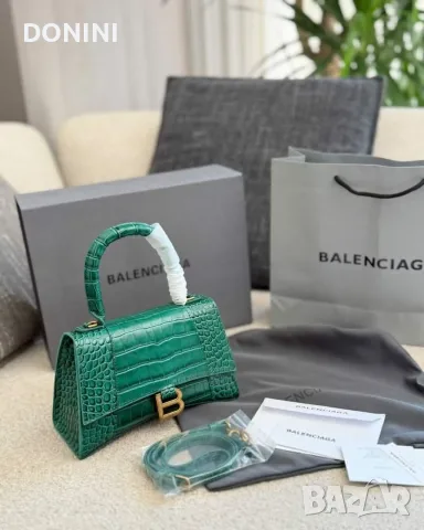 Balenciaga Дамска чанта, кожа, снимка 4 - Чанти - 56030879