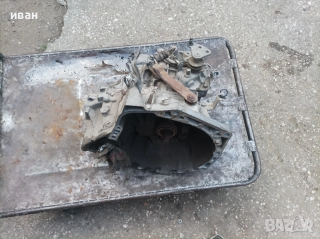 Скоростна кутия ръчна за Тойота Айго 1.0 бензин. 68 кс. 2009 год. 1KR. 