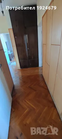 Просторен етаж от къща в тих район на Кюстендил, снимка 3 - Етаж от къща - 49637949