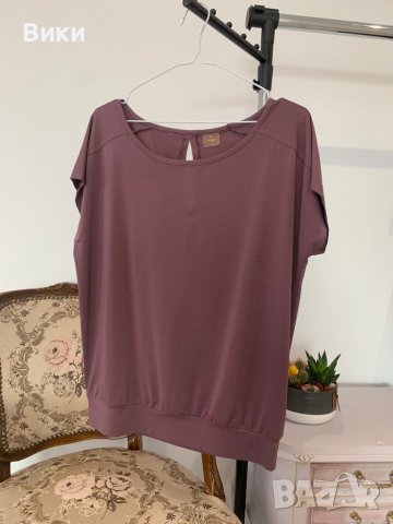 Дамска тениска размер М, снимка 4 - Тениски - 44479463