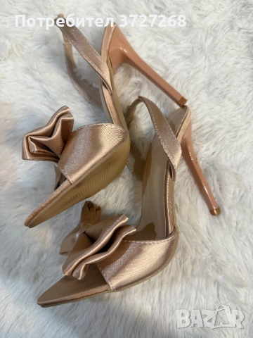 Обувки на висок ток, снимка 2 - Дамски обувки на ток - 53558248