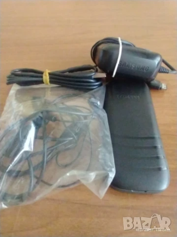 Samsung GT-E1200 – като нов + аксесоари, снимка 3 - Samsung - 50973848