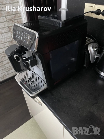 Кафемашина Philips EP3246LatteGo, снимка 3 - Кафемашини - 52412198