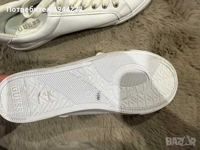 Бели кецове Guess, снимка 4 - Кецове - 56412704
