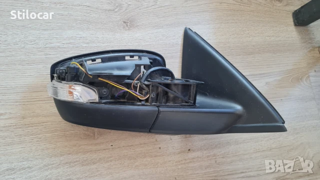 Огледало Skoda Fabia III 14-21г 6 PIN ел.дясно, снимка 2 - Части - 50723246