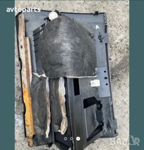 Nissan primera 2003година 2.2dci филтърна кутия и жабка, снимка 5 - Части - 40427649