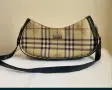 Дамска чанта Burberry София, снимка 1
