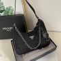 Prada Дамска Черна Чанта С Торбичка На Марката Код 66Btq12, снимка 5