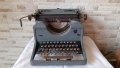 Стара пишеща машина TRIUMPH STANDART 12 - Made in Germany - 1940 година - Антика