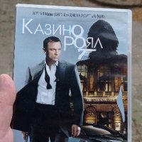 007 Казино Роял DVD , снимка 1 - DVD филми - 42446027