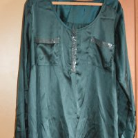 Маслено зелена пролетно - есенна сатенена блуза, снимка 1 - Блузи с дълъг ръкав и пуловери - 42278064