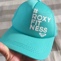 roxy fitness cap - страхотна шапка КАТО НОВА, снимка 1 - Шапки - 41670194