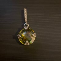 Масивен сребърен медальон със сваровски кристали, снимка 1 - Други - 39555845