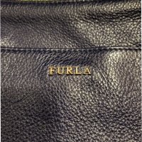 Маркова чанта Furla, снимка 3 - Чанти - 38686698