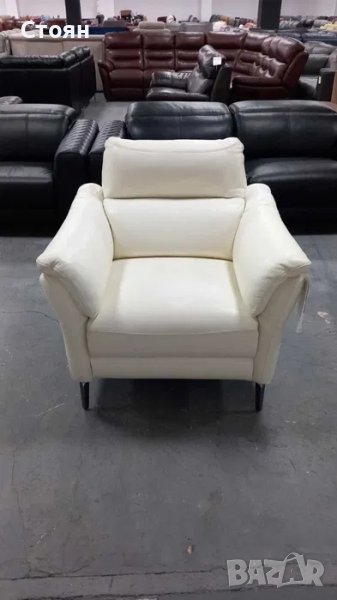 Светло кремав кожен фотьойл, снимка 1