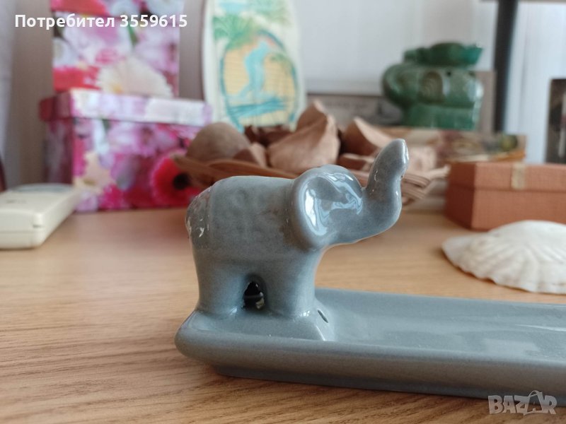 керамичен сувенир със слонче от Индия, за ароматни пръчици, снимка 1
