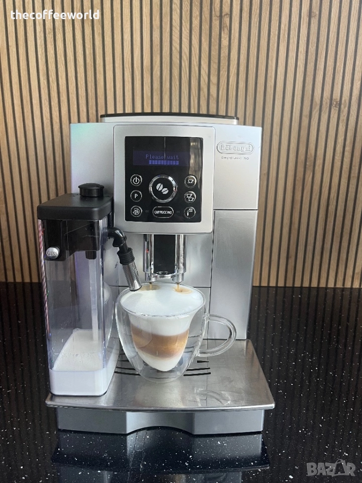 Delonghi Cappuccino ECAM 23.450.S - с половин година гаранция!, снимка 1