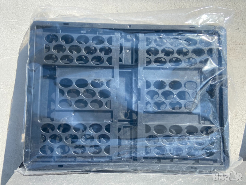 ЧИСТО НОВА КАСЕТКА МЕРЦЕДЕС-БЕНЦ ОРИГИНАЛ сгъваема кошница аксесоар бенц, снимка 1