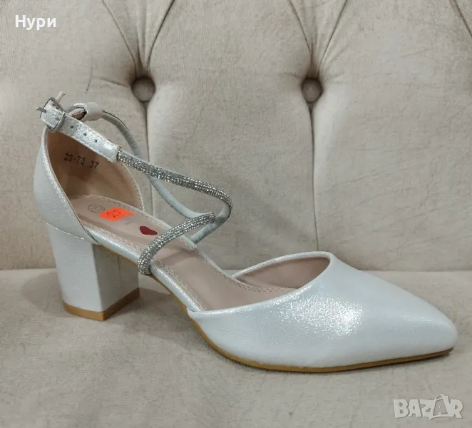Сребристи сандали с ток , снимка 1