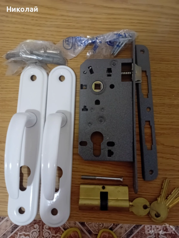 Комплект брава с патронник и дръжки, снимка 1