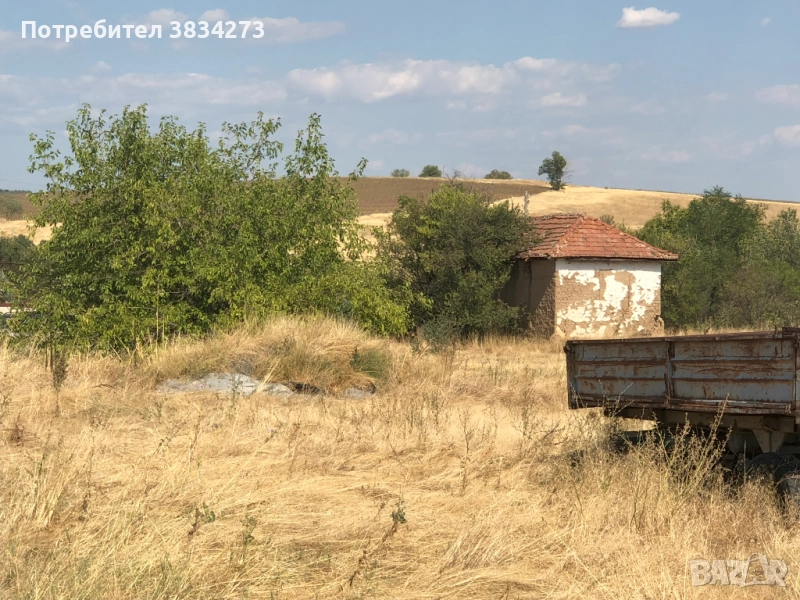 Стара къща с голям двор изгодно продава собственик, село Блатница, обл. Пазарджик, снимка 1