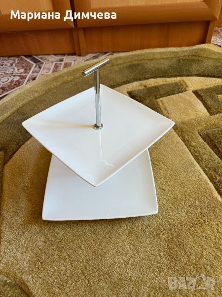 Елегантна двуетажна етажерка за всякакъв вид хапки, снимка 1