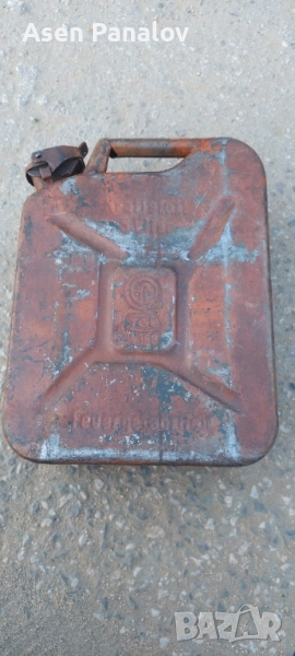 Ретро метална туба за гориво 5л., снимка 1