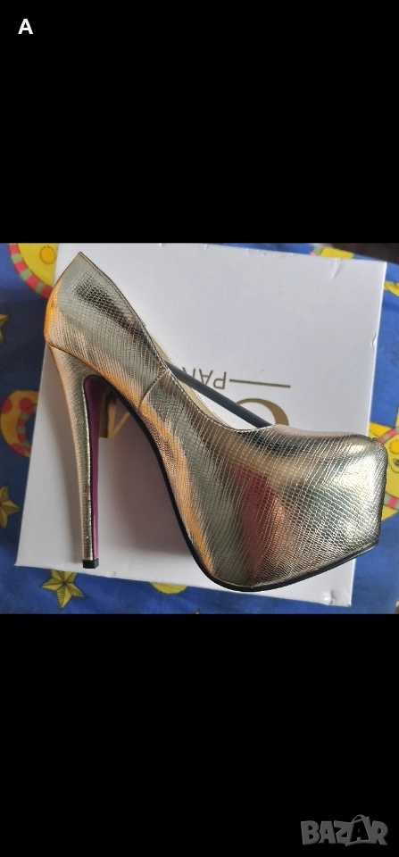 Елегантни златни обувки, снимка 1