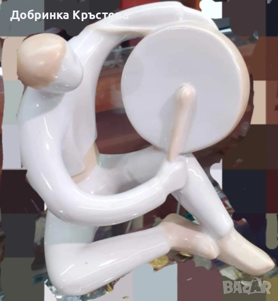 Търся български порцеланови фигурки , снимка 1