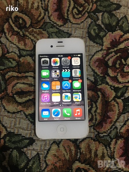 Продавам iPhone 4, снимка 1