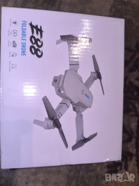 дрон четири перки компактен тих двойна камера, снимка 1