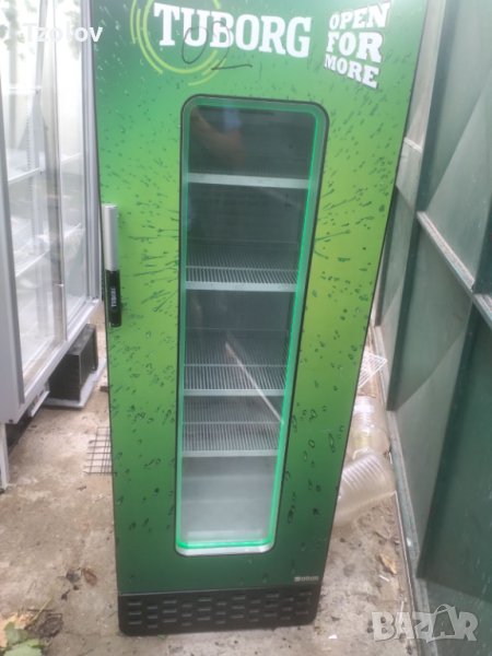 Хладилна витрина , снимка 1