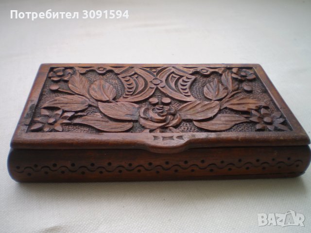Дърворезба Стара кутия за БИЖУТА ръчно направета , снимка 6 - Антикварни и старинни предмети - 41837677
