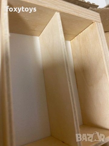 Дефектна дървена етажерка за колички, рафт, 80 отделения, хоризонтален, снимка 4 - Коли, камиони, мотори, писти - 53750305