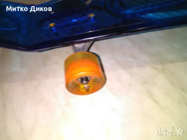 Детски пениборд Firefly С LED светлини, син нов светещ скейборд, снимка 6 - Скейтборд, ховърборд, уейвборд - 49589729