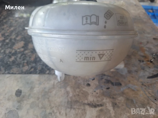 Volkswagen Golf MK7 2012-2020 Година Казанче За Антифриза Фолксваген Голф 7 Дизел , снимка 2 - Части - 50600938