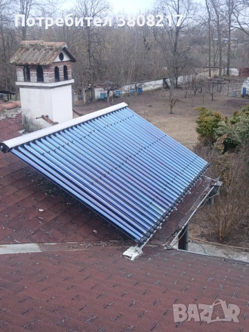 Вакуумно тръбен соларен панел