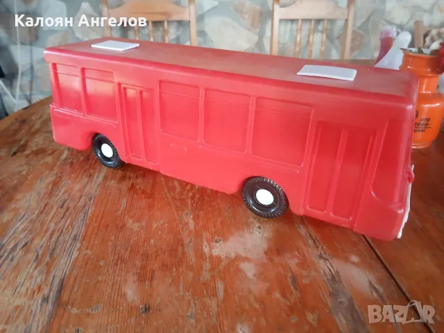 Ретро Соц голям автобус