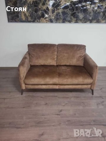 Дизайнерски кафяв диван от плат кадифе двойка, снимка 4 - Дивани и мека мебел - 42422504