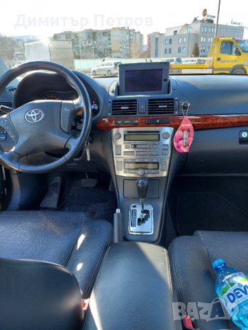 Тойота Авенсис 2.4, снимка 9 - Автомобили и джипове - 39741692