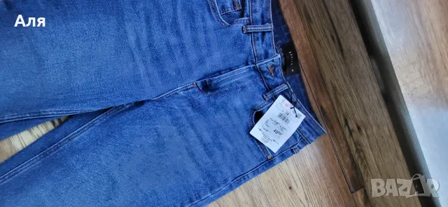 нови дънки Mohito