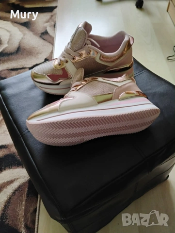 Дамски маратонки, снимка 3 - Маратонки - 53247195