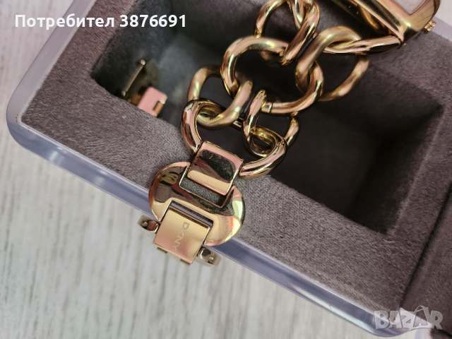 Часовник DKNY original , снимка 5 - Дамски - 44596507