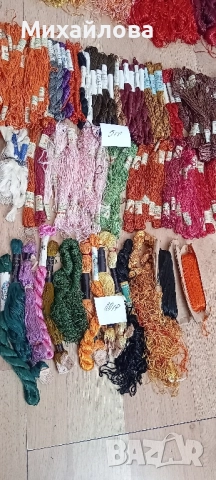 Копринени конци/коприна за бродиране 40, 10 гр. и започнати чилета, снимка 13 - Гоблени - 35712743