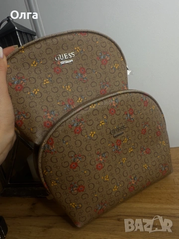 3 козметични чантички, снимка 4 - Портфейли, портмонета - 53750642