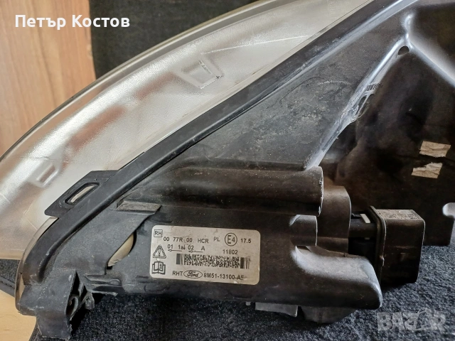 Ford Fokus 2 десен фар, снимка 3 - Части - 53580733