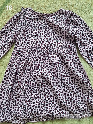 Детска рокля, снимка 3 - Детски рокли и поли - 41558286